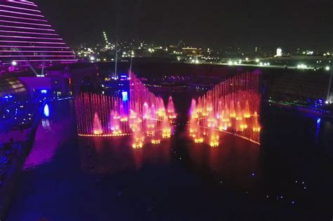 okada dancing fountain